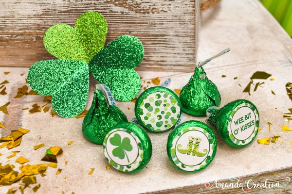 St. Patrick’s Day Kiss Stickers
